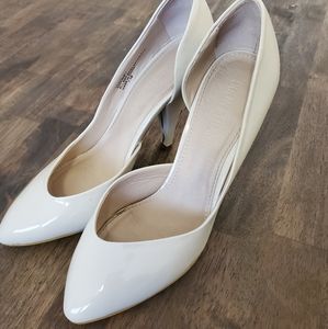 Colin Stuart Ivory Classy Pumps Size 7.5